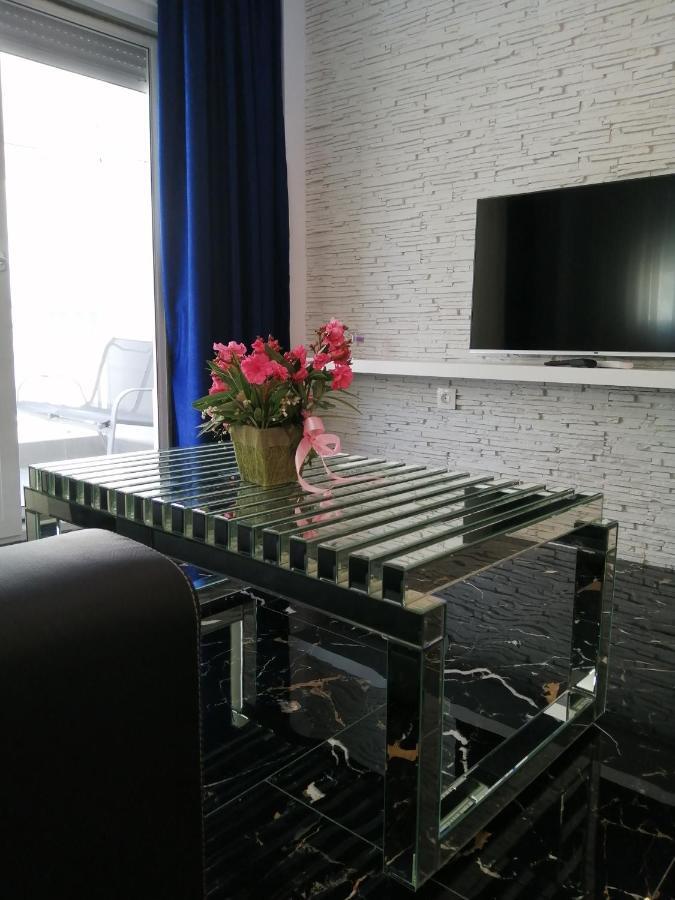 Totani Lux Apartment Peraía Exterior foto